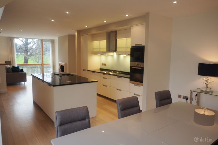 Edward Lane, off Bloomfield Avenue, Donnybrook, Dublin 4