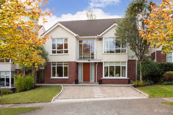 3 Holmwood Dublin 18, Cabinteely, Dublin 18