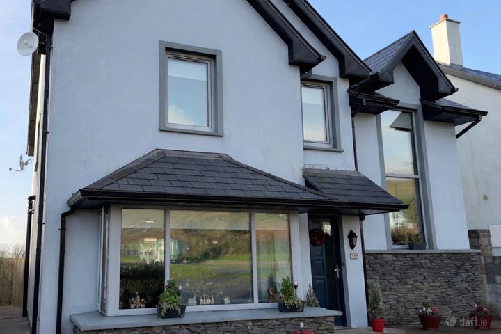 58 Cnoc An Cairn, Chapel Lane, Dingle, Dingle, Co. Kerry, V92W2R2