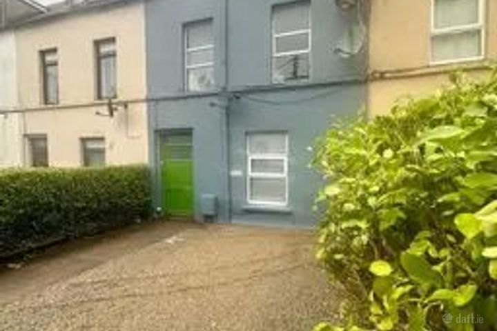 Flat 1, 5 Copley Place, Copley Street, Cork