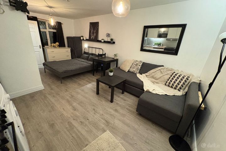 Frederick St, Clara, Co. Offaly, Ballinagore, Co. Westmeath