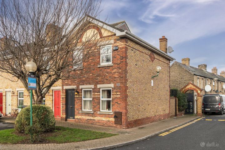 64 Merchant Square, Dublin 3, North Wall, Dublin 1, D03F8F1