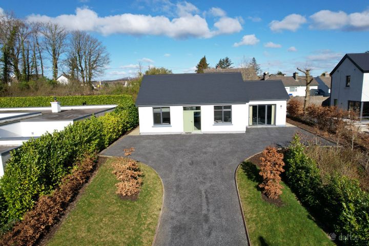 Blackfort, Newport Road, Castlebar, Co. Mayo, F23H336
