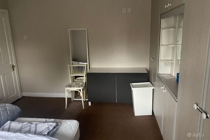 Poppintree Park, Finglas, Dublin 11