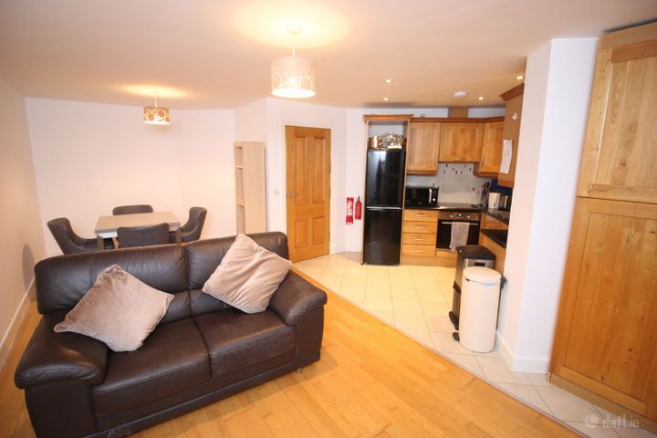 1 Rochelle Lawn, Old Blackrock Road, Ballinlough, Co. Cork