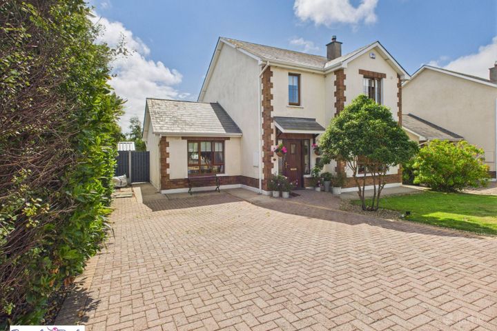 82 Portside, Rosslare Harbour, Co. Wexford, Y35DX5X