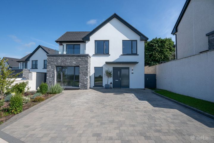 25 The Cedars, Lackenroe, Glounthaune, Cork