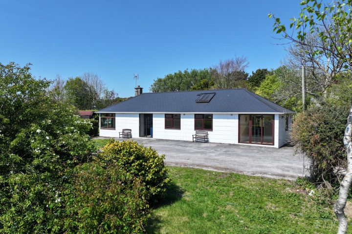 Coronea, Skibbereen, Skibbereen, Co. Cork, P81FX47