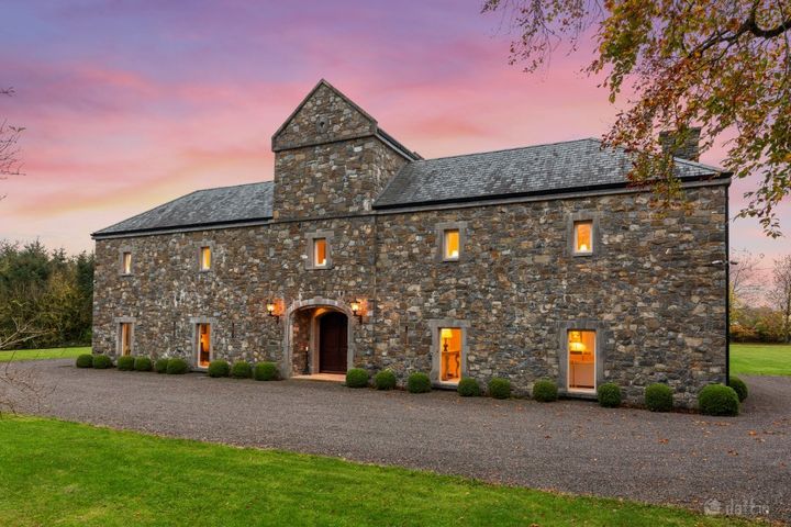 The Coach House, Kellystown, Slane, Co. Meath, C15XN65