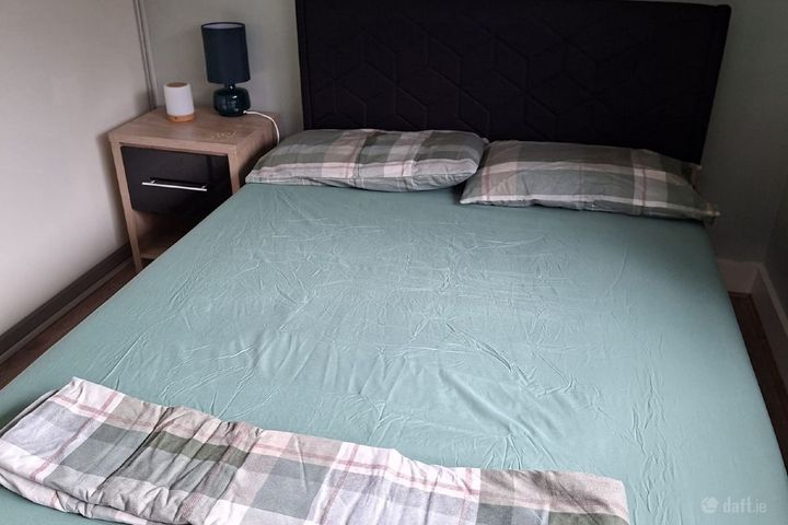 tullyvale cherrywood, Loughlinstown, Co. Dublin