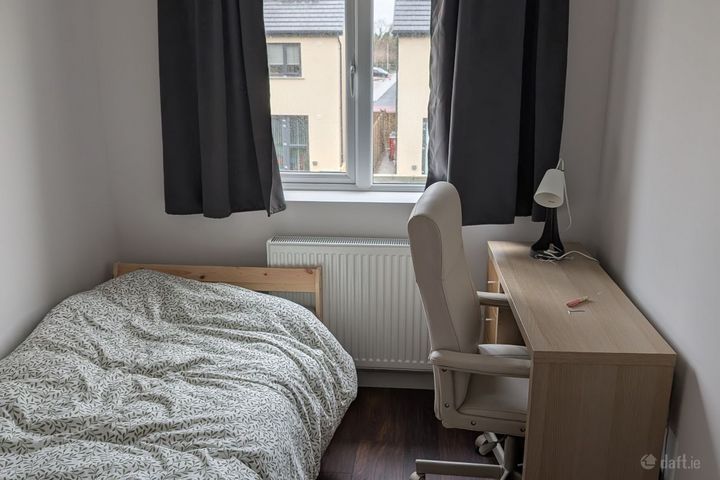 The Drive, Kilmartin Grove, Hollystown, Dublin 15