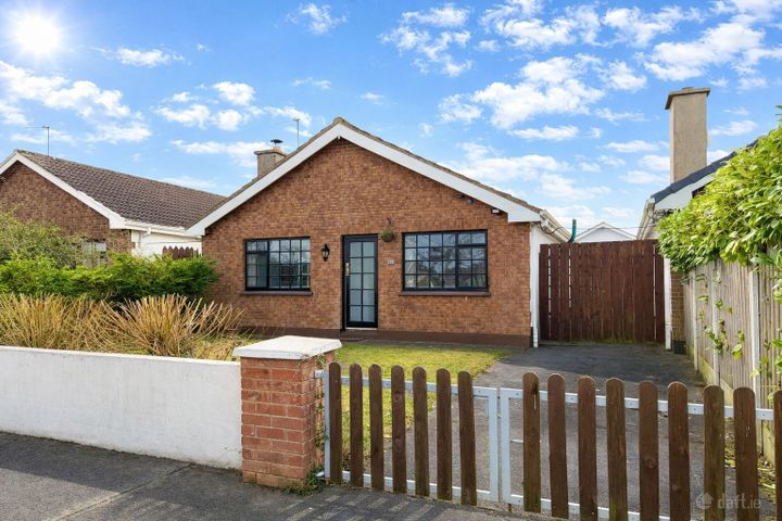 99 Meadowbrook, Athlone, Athlone, Co. Westmeath, N37T4A4