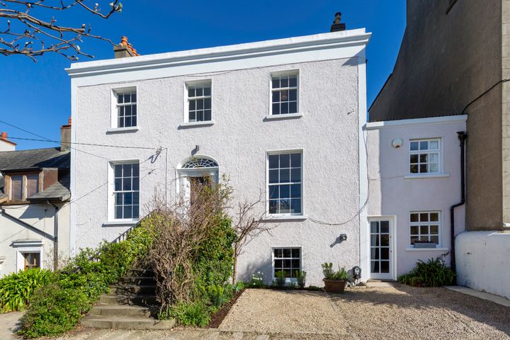 Seafield House, 8 Burdett Ave, Sandycove, Dublin