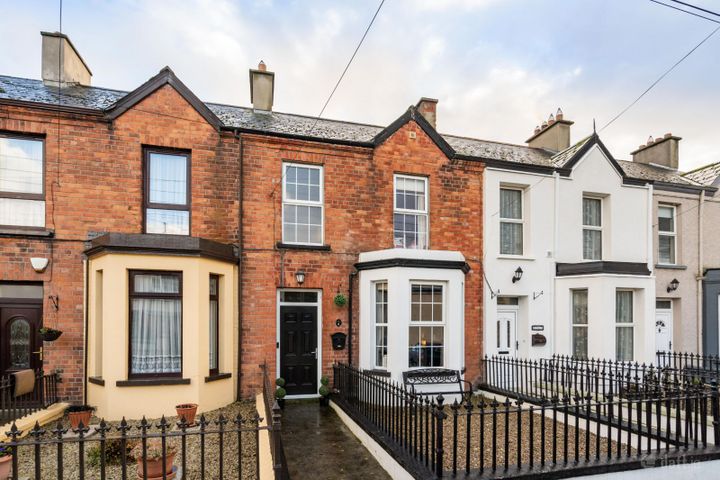 6 Castle Avenue, Buncrana, Buncrana, Co. Donegal, F93P3C6