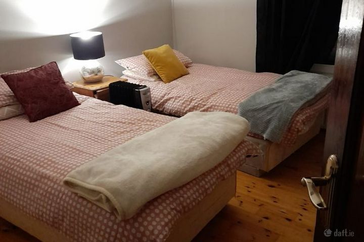 Shannonpark, Carrigaline, Co. Cork