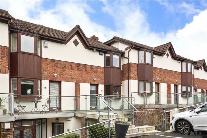 13 Riverside Walk, Clonskeagh, Dublin 14, D06D6T6