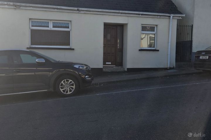 24 Upper Thomas Street, Castlebar, Castlebar, Co. Mayo, F23NR22