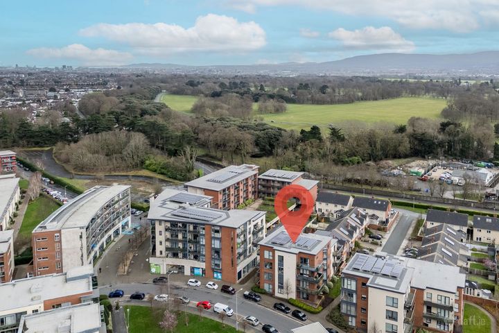 21 Clonbern, Phoenix Park Racecourse, Castleknock , Dublin 15