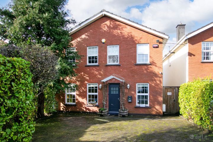 57 Rocwood, Galloping Green, Blackrock, Co. Dublin, A94P890