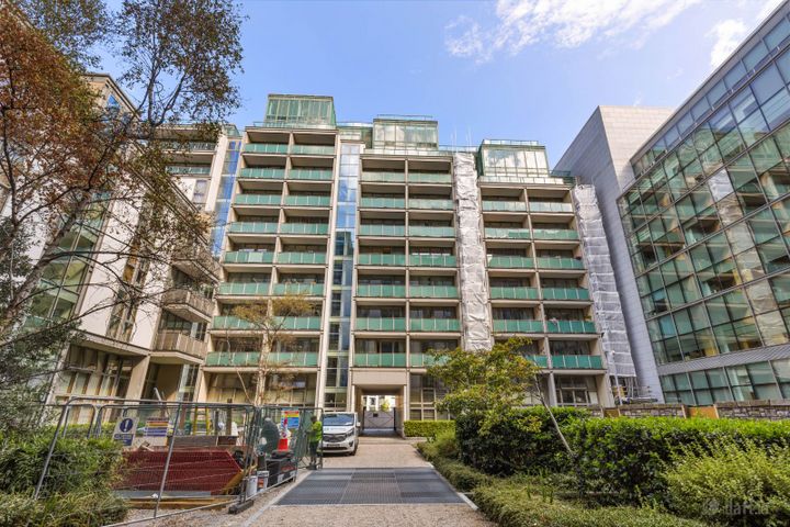 Apartment 21, Saunders House, IFSC, Dublin 1, D01C827