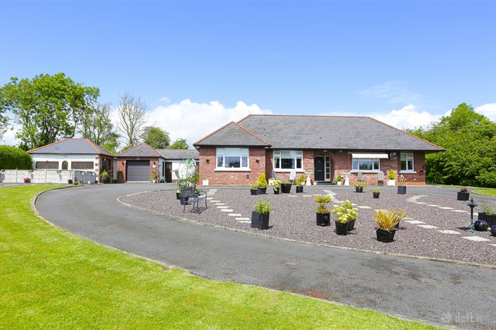 Javea Lodge, Drogheda Road, Dunleer, Co Louth, A92H0A3