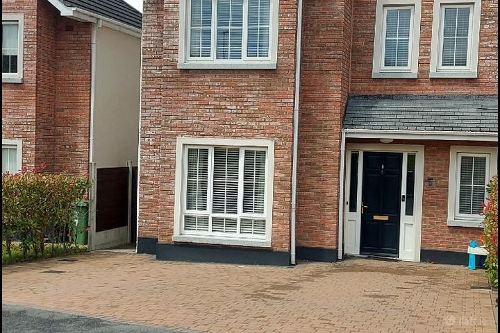Rathcoole, Co. Dublin, Rathcoole, Dublin 24
