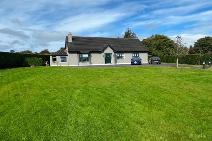 Maymount, Knockbrack, Knuttery, Co. Cork, P51R889