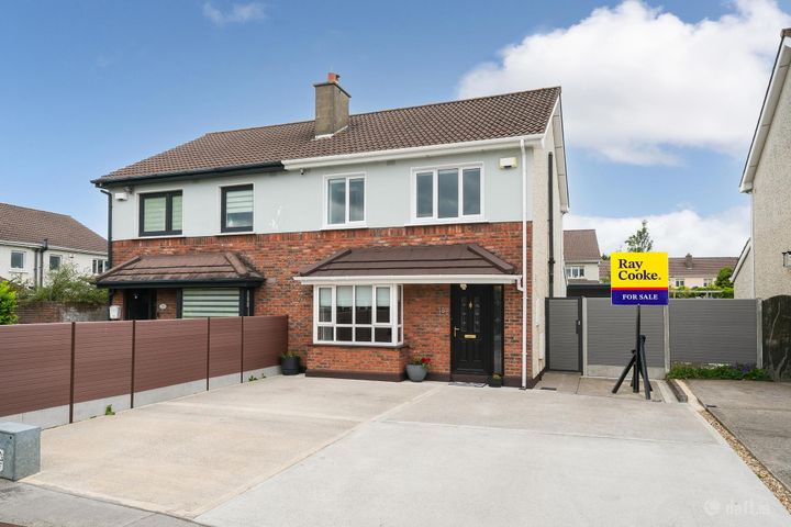 18 Griffeen Glen Crescent, Lucan, Co. Dublin