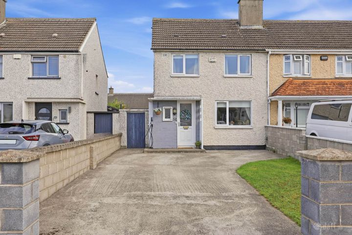40 Edenmore Gardens, Raheny, Dublin 5, D05TN62