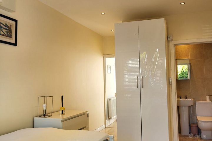 Walnut Close, Kingswood, Dublin 24, Kingswood, Co. Dublin