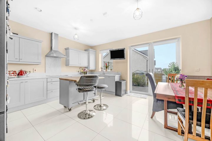 13 The Crescent, Millers Glen, Swords, Co. Dublin, K67X7R0 - Photo 3