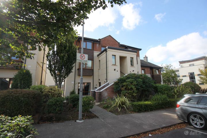 116 The Oaks, Maryborough Ridge, Rochestown, Co. Cork
