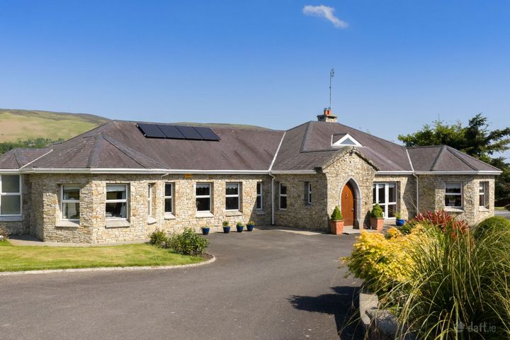 Rathneesty House, Drumnacarra, Ravensdale, Ravensdale, Co. Louth, A91KV05