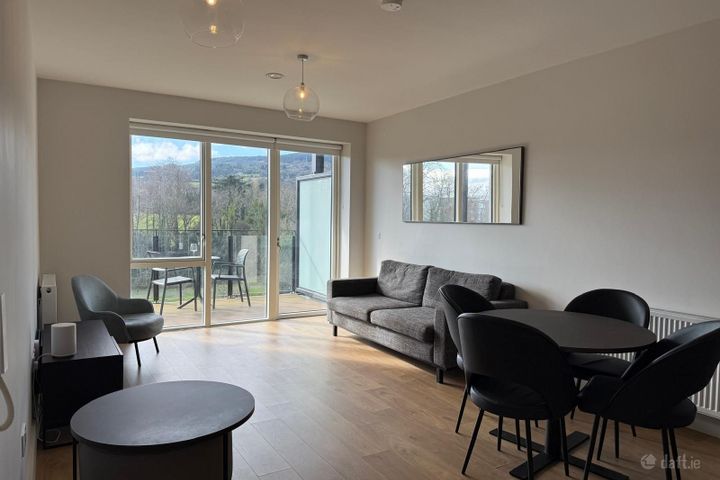 2 Bedroom Apartment – 4th Floor, Rowan Hall, U Clay Farm, Leopardstown, Dublin 18, Leopardstown, Dublin 18