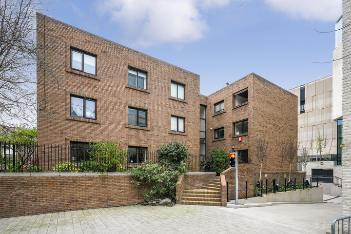 12 Ardilaun Court, Cuffe Lane, Dublin 2, Dublin 2