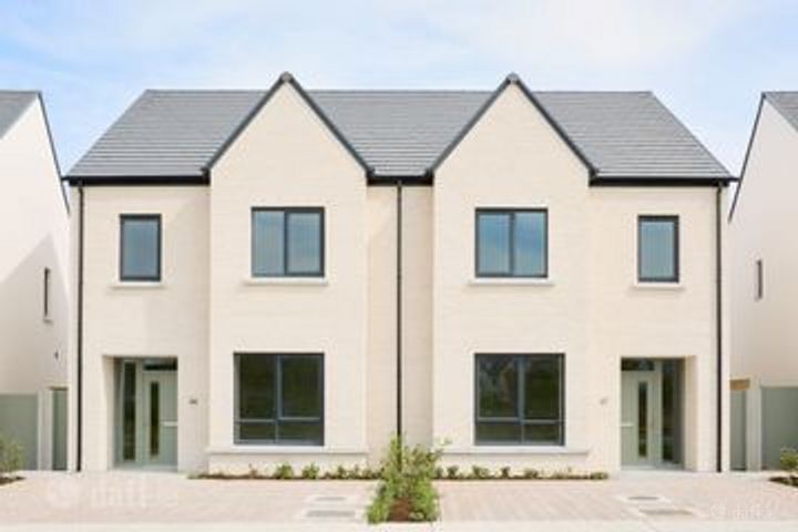 The Crescent, Stonehaven, Naas, Co. Kildare
