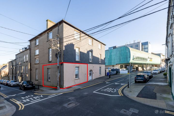 Apartment 2, Pembroke House, Wexford Town, Co. Wexford, Y35CX52