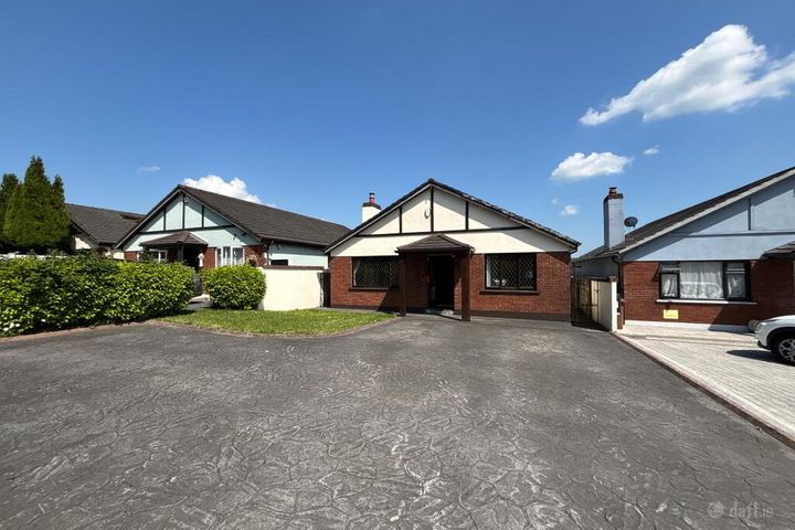19 Cashel Court, Cashel Road, Clonmel, Co. Tipperary, E91TD72