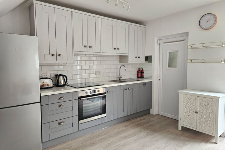 160 Saint Peter'S Road, Dublin 12, Greenhills, Dublin 12