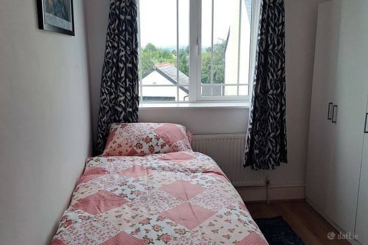 Killeen Gardens, Carlow Town, Co. Laois