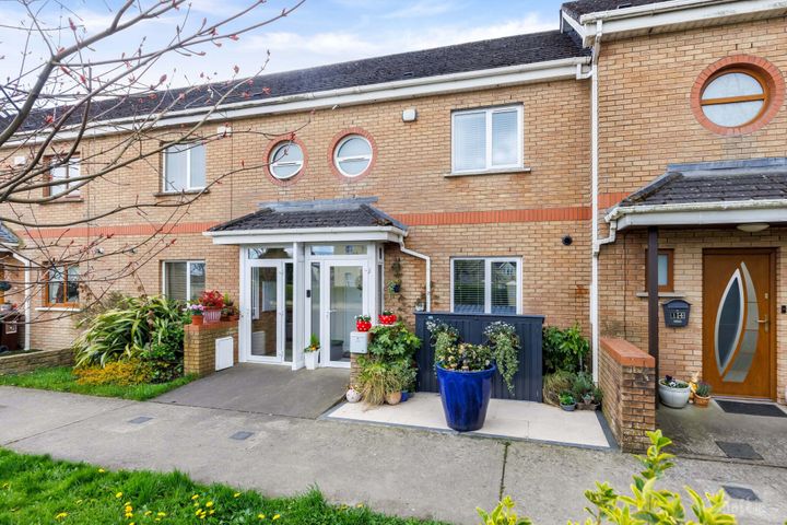 13 The Village Green, Ratoath, Co Meath, A85FP98