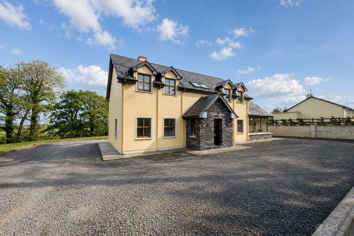 Knockrour West, Scartaglin, Co. Kerry, V93NH68