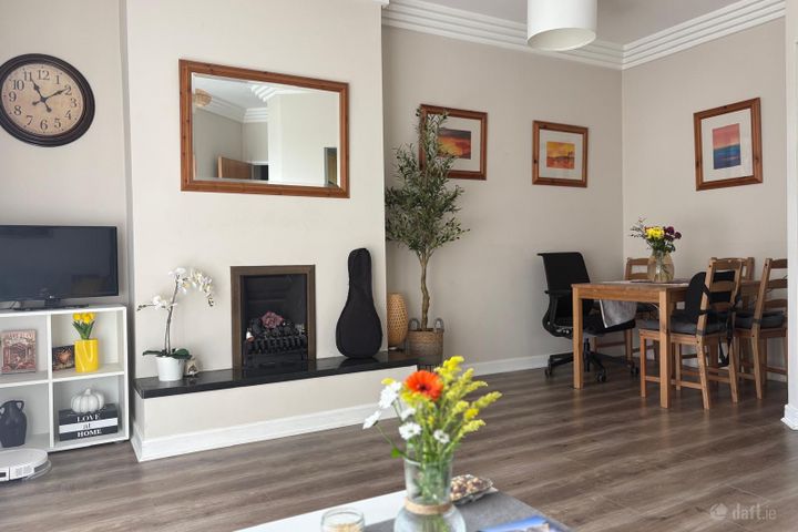 Custom Square House, Mayor Street, IFSC, Dublin 1