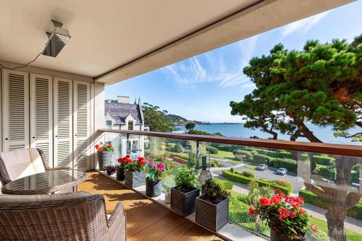 Apartment 12,  The Newman, The Court Killiney Bay, Station Road, Killiney, Co. Dublin, A96V324 - Photo 2