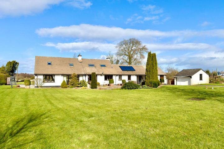 Coolvuck, Ballykeeran, Bealin, Co. Westmeath, N37Y003