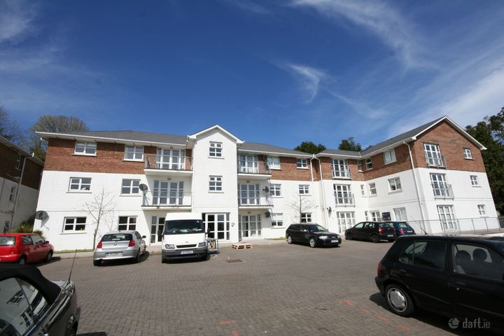 10 Ashbourne Villas, Glounthaune, Co. Cork