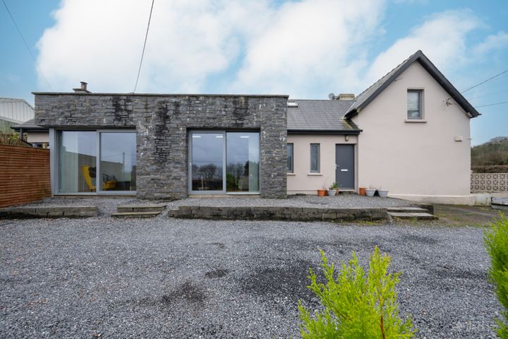 Orchard Lodge, Castletreasure, Douglas, Cork, T12KX46