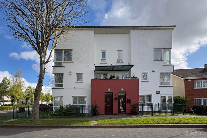 169 Castlecurragh Vale, Mulhuddart, Dublin 15, Co. Dublin, D15N235