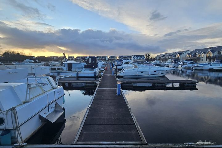 14 Tarmon Harbour Marina, Tarmonbarry, Co. Roscommon, N39TY20