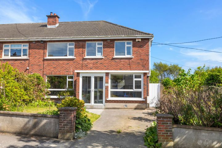 12 Foxfield Heights, Raheny, Dublin 5, D05H529